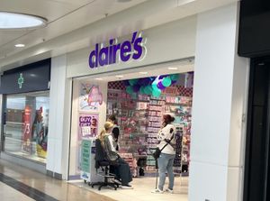 Claire's 