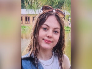 Supporting image for story: Police searching for girl, 14, missing from Dudley