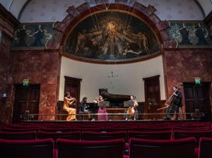 Supporting image for story