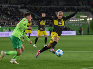 Supporting image for story: Aston Villa set to make first January signing after fee agreed