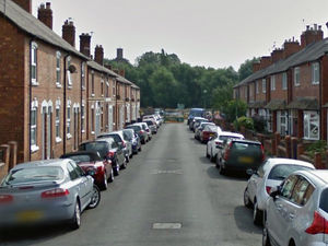 Supporting image for story: Shrewsbury takeaway plan rejected over parking fears