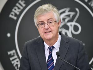 Supporting image for story: Easing restrictions at Christmas will lead to Covid-19 spread – Mark Drakeford