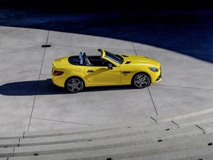 Supporting image for story: Mercedes-Benz bids farewell to SLC with new Final Edition