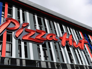 Supporting image for story: Pizza Hut restaurants in Dudley and Kidderminster set to close following chain's administration
