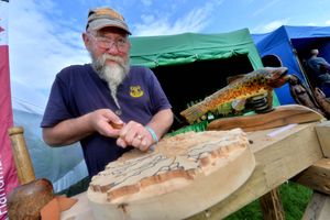 Wood work by: Paul Noon from Llangollen