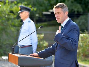 Supporting image for story: Gavin Williamson: Britain will expose Russian cyber aggression