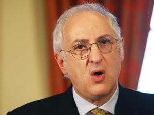 Supporting image for story: Expert's praise for security services