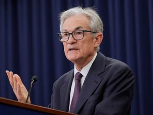 Supporting image for story: Powell says Fed can wait to reduce interest rates as Trump demands cuts