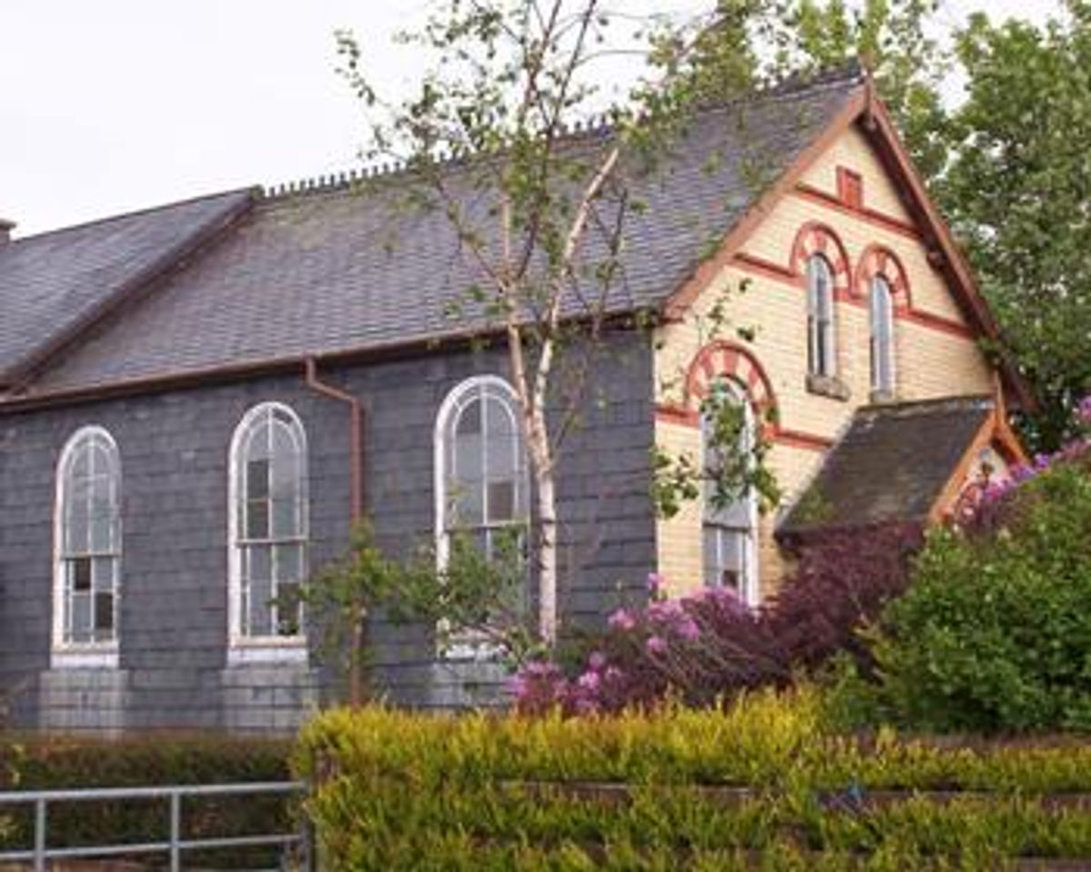 A harvest thanksgiving service is planned at a Pantydwr church