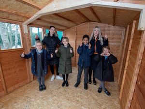 Jen the PTA Treasurer and the pupils showed Hollie from Bellway inside the shed and shared plans for its set-up. 