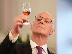 Supporting image for story: Swinney ‘waiting with expectation’ for UK ministers to secure whisky tariff deal