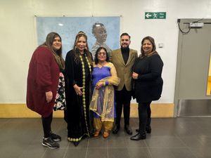 Left to right: Jyoti Chumber, HRH Maha Putri, Mrs Raj Kamal-Nirankari, Datu Jordan Nirankari-Bowen and Councillor Asha Mattu.