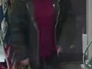 Supporting image for story: Police release image of suspect following assault and robbery in Walsall