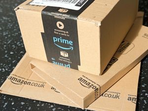 Supporting image for story: Amazon announces 4,000 new UK jobs