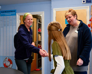 In the reception area Jamie met Cuan’s Hospital Manager, Dani Peate, and Tina Cooke.  Image by Eagle Eyed Girl