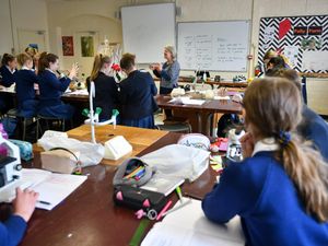 Supporting image for story: Number of state schools not fully open rises due to Covid-19 cases
