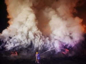 Supporting image for story: No need for inquiry into Kronospan fire, says Environment Minister