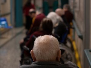 Supporting image for story: Young professionals receive Covid jabs ahead of elderly in Tuscany