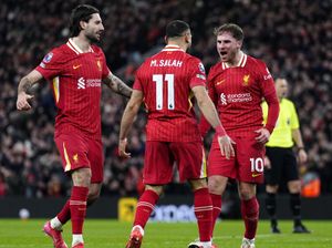 Liverpool players celebrate