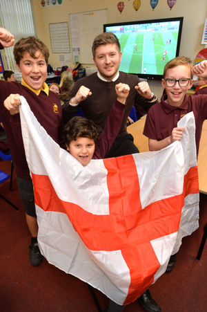 Daniel Leese gets ready for the game with Lenny Walker, Jacob Cornfield and Archie Chaboski