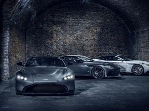 Supporting image for story: Aston Martin extends new car warranties due to coronavirus