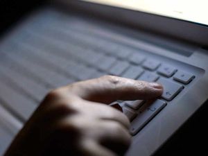 Supporting image for story: Computer course success for Telford elderly