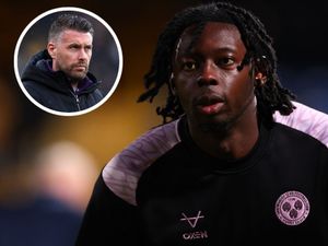 Supporting image for story: Wolves boss Rob Edwards: Temple Ojinnaka loan at Shrewsbury Town "positive" regardless of game time