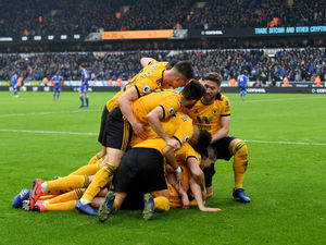 Supporting image for story: Wolves 4 Leicester 3 – player ratings