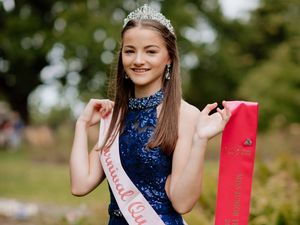 Supporting image for story: Bridgnorth Carnival Queen Robyn aiming for two crowns