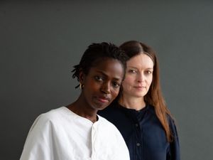 Supporting image for story: Pair hope to expand letter-writing scheme between children and young migrants