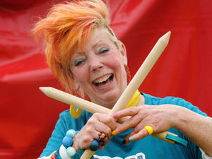 Supporting image for story: Crowds enjoy wool festival