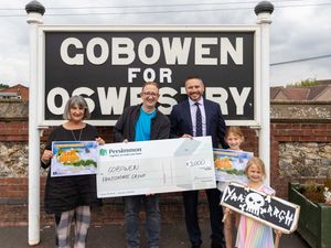 Supporting image for story: Oh yes, they did! Oswestry panto group bags £3,000 boost