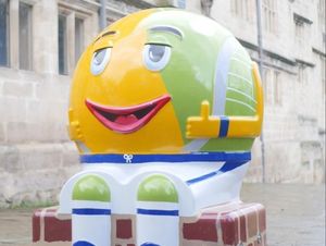 Supporting image for story: Giant tennis balls roll into Shrewsbury for Tennis Ball Trail ahead of event