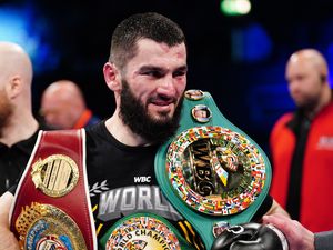 Supporting image for story: Artur Beterbiev edges Dmitry Bivol to claim undisputed crown