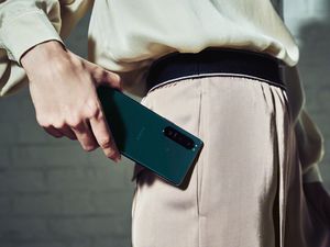 Supporting image for story: Sony unveils trio of new Xperia smartphones