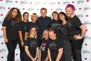 Supporting image for story: Jason Donovan's g'day to slimming leaders