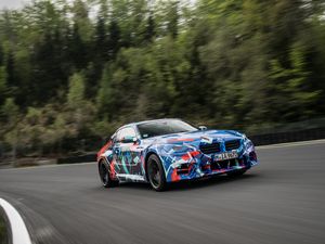 Supporting image for story: BMW M2 hits the track ahead of October reveal