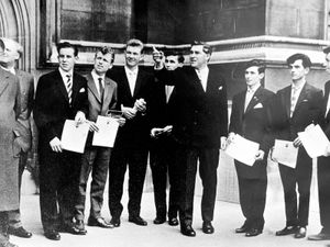 Supporting image for story: Golden recollections of a day the magnificent seven spent with Duke