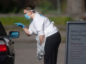 Supporting image for story: More to be eligible for self-isolation payments