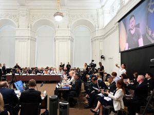 Supporting image for story: Western nations pledge more financial support for Ukraine