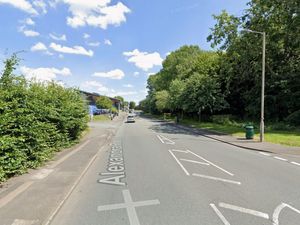 Supporting image for story: Police appeal for witnesses after woman hit by car on Christmas Day in Tipton