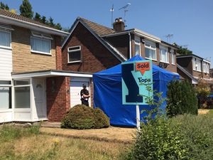 Supporting image for story: Lucy Letby motivated by pathological desire for attention, expert says