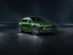 Supporting image for story: Porsche Macan Turbo returns with more power
