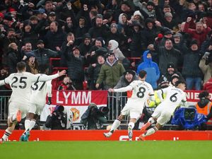 Supporting image for story: Manchester United dig deep to draw with Liverpool in Anfield thriller