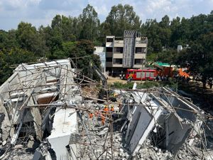 Supporting image for story: Workers killed after building collapses during heavy rains in southern India