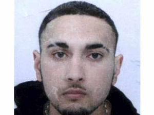 Supporting image for story: 'Rambo knife' used in murder, court is told