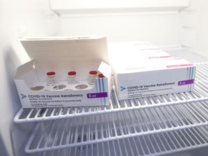 Supporting image for story: UK-made AstraZeneca vaccines ‘shipped to Australia’