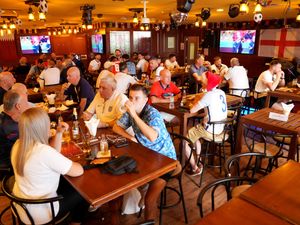 Supporting image for story: Pubs cheer World Cup sales boost but bars and restaurants suffer
