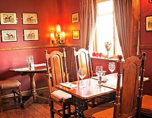 Table for two – get loved up on a dinner date