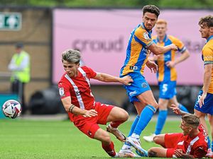 Supporting image for story: Paul Hurst encouraged by new Shrewsbury Town midfield options 